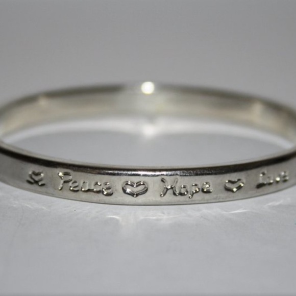 Beautiful silver bangle bracelet. Peace Hope Love 6" - Picture 3 of 3